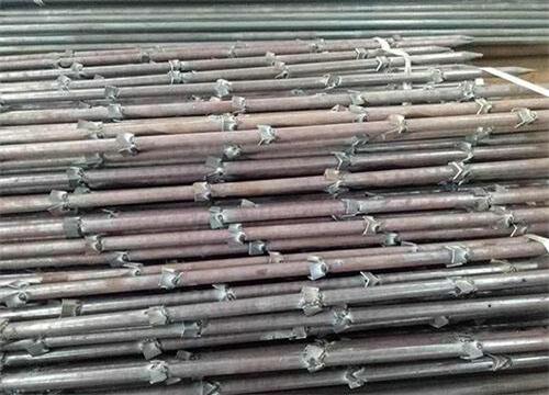 广河隧道钢花管